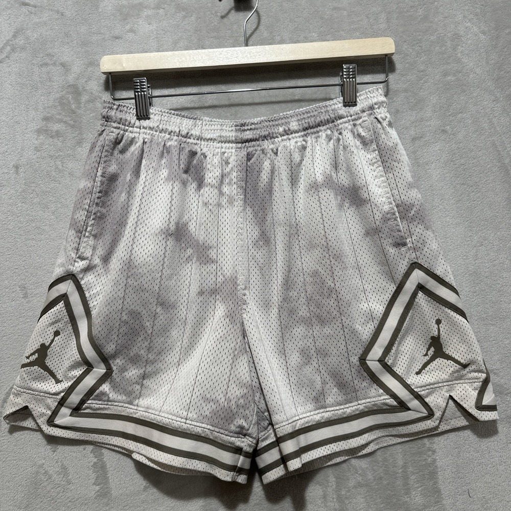 JORDAN Heritage Diamond Shorts Size M Women's Loose Fit